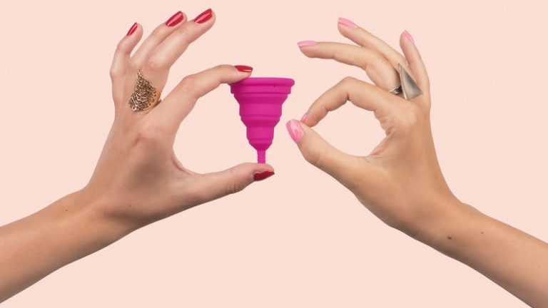 Menstrual cup How to Use, Advantages, Precaution