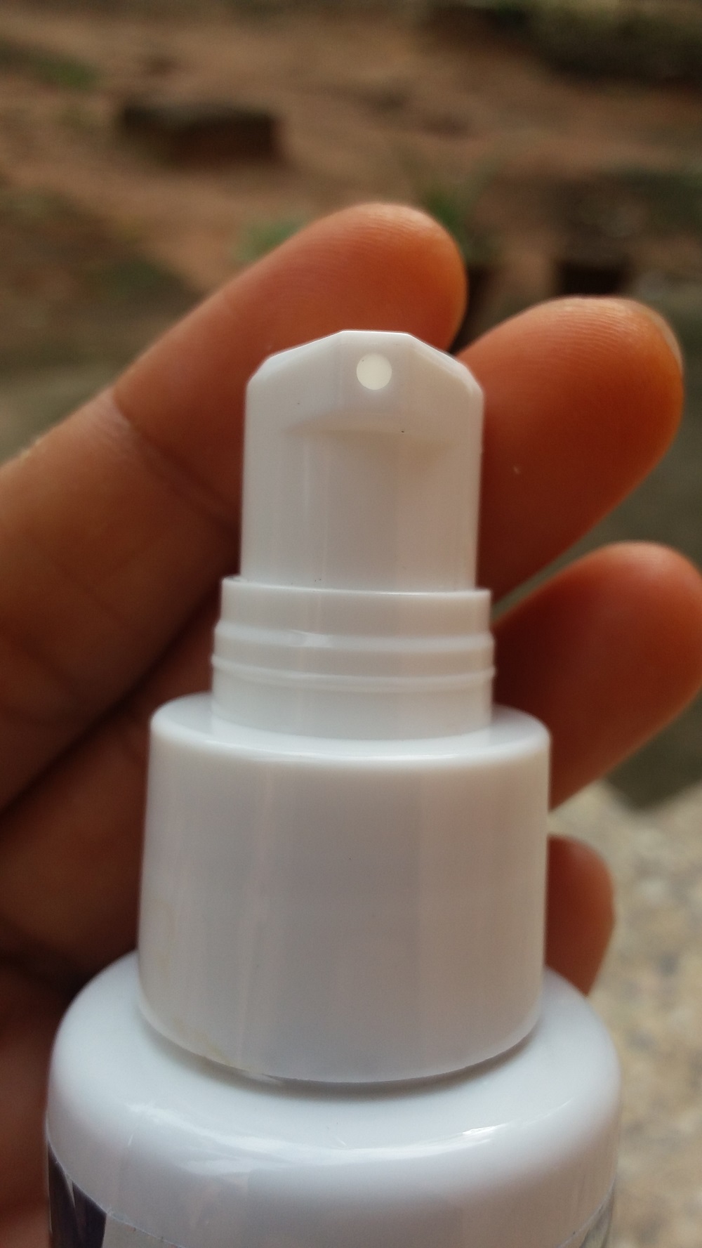 CGG Cosmetics Skinny Dip Hyaluronic Acid 2.5% & Vitamin C Face Wash