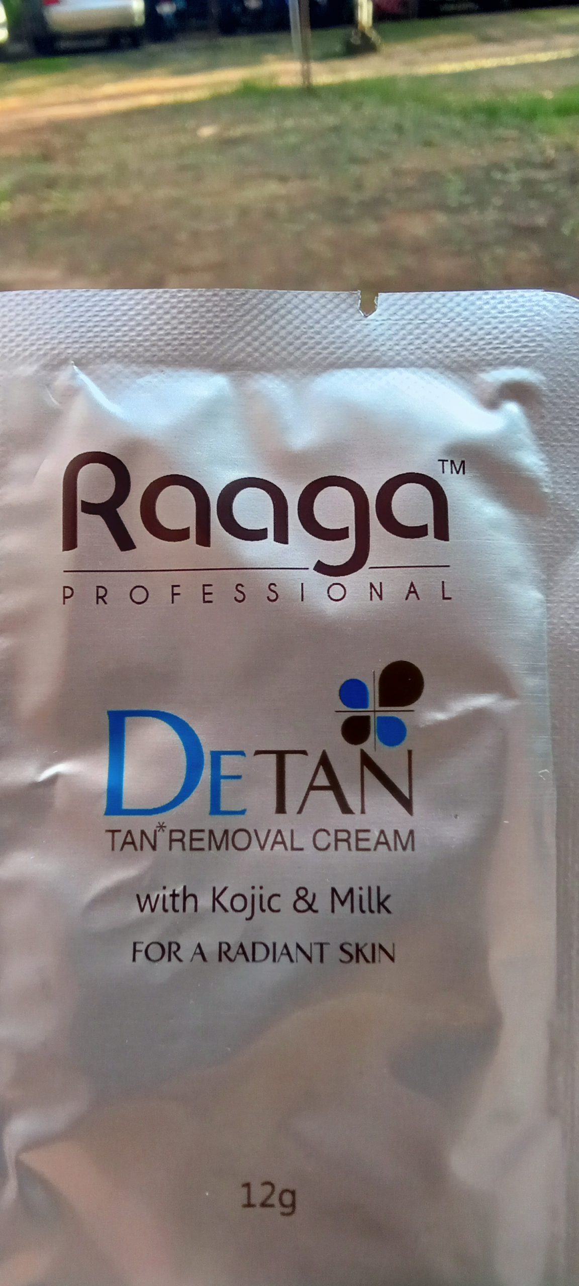 Raaga De-Tan Tan removal Cream Review