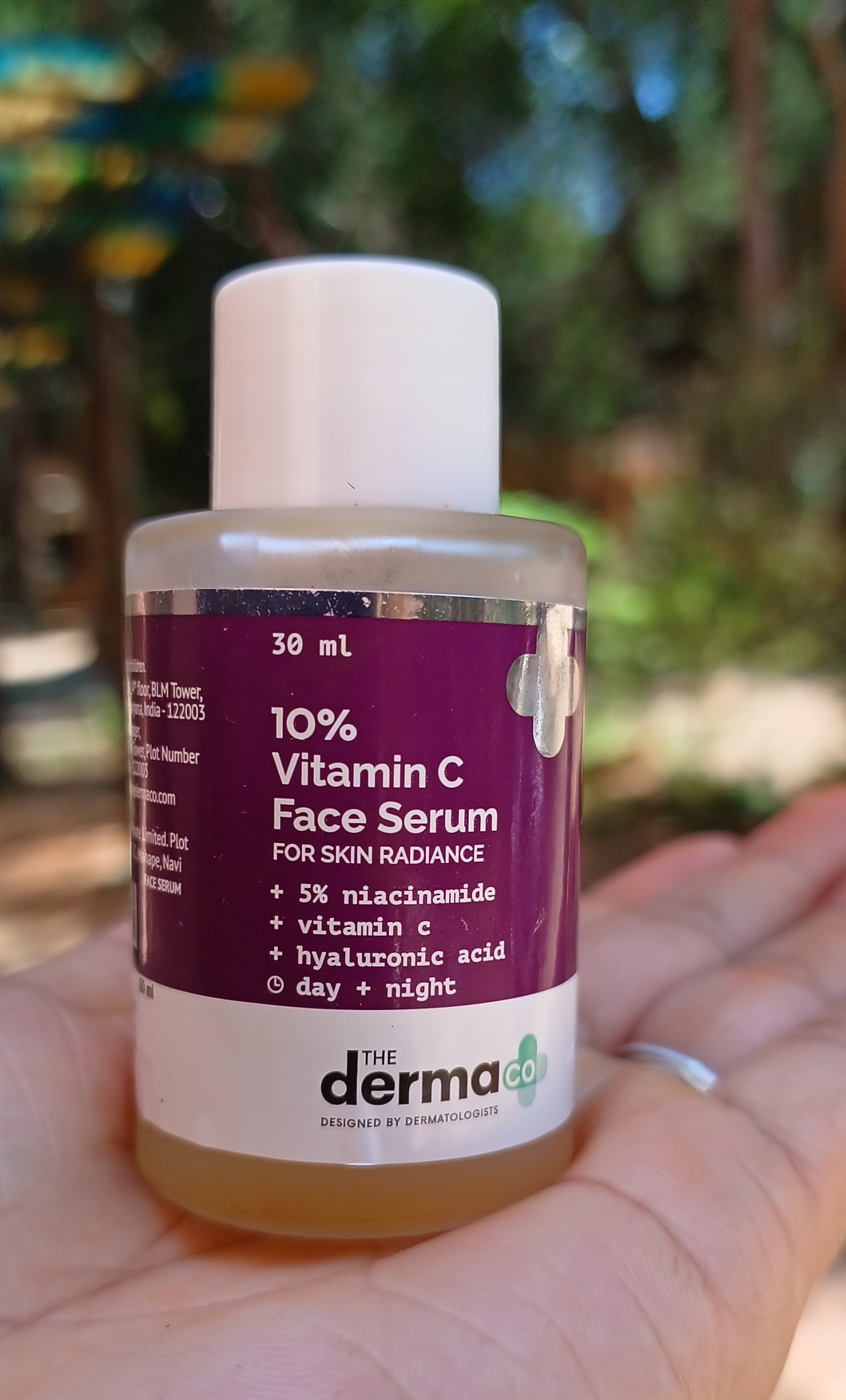 derma co 10% vitamin C face serum review