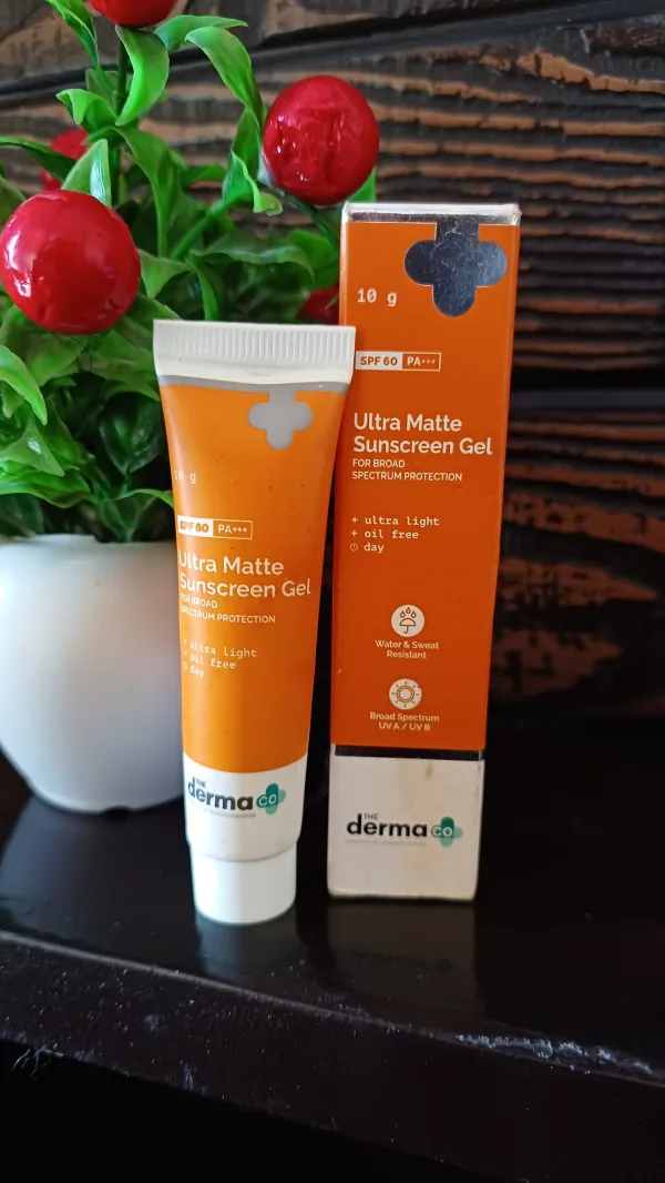 Derma Co Ultra Matte Sunscreen Gel SPF 60 Pa+++ Review: The Perfect Sun Protection Solution