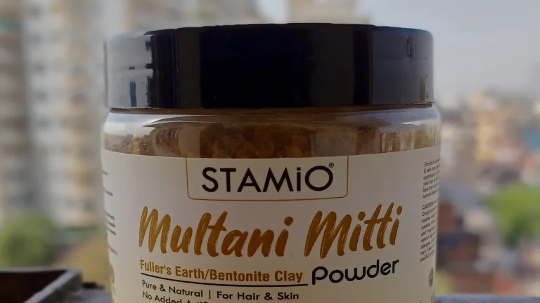 Stamio Multani Mitti Powder Review: Unlocking the Secrets of Natural Beauty
