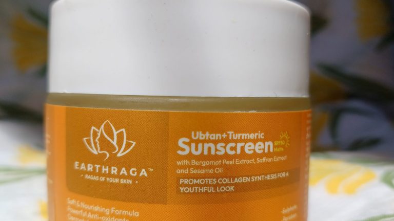 Earthraga Ubtan Turmeric Sunscreen SPF 50 Review- Best ayurvedic sunscreen for Indian Skin